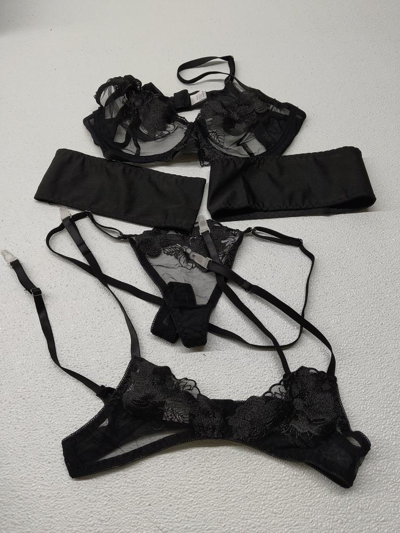 Sexy Bra Set Transparent See Through Bra and Panty Set with Garter Perspective Mesh Lingerie Set Ladies Underwear Set L