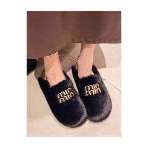 PXPUIQ Cozy Faux Fur Slippers with Stylish Letter Embroidery Non-Slip Rubber Sole Soft Indoor Slippers for Home 41