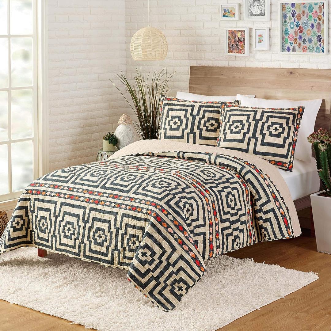 Jungalow Hypnotic Black 3-Piece Cotton Quilt Set Lightweight Coverlet Set, Printed Quilted Bedding Set with Shams, All Seasons, King Size