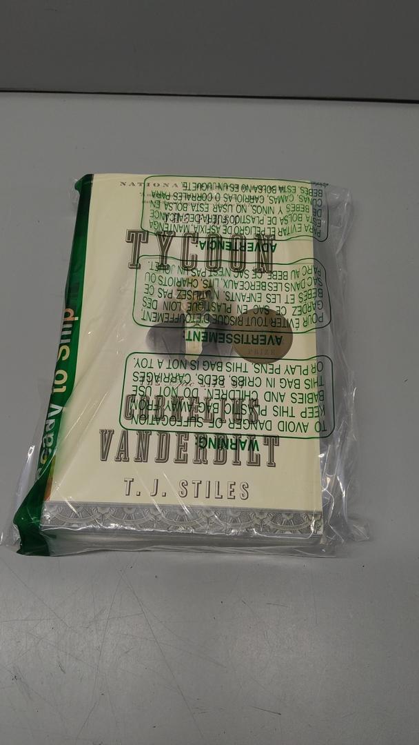 The First Tycoon: The Epic Life of Cornelius Vanderbilt, Paperback