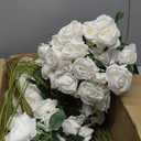 Hananona Artificial Roses in Bulk, Fake Silk White Roses Realistic Roses for Wedding Centerpieces Flower Arrangement Home Decor (100, White)