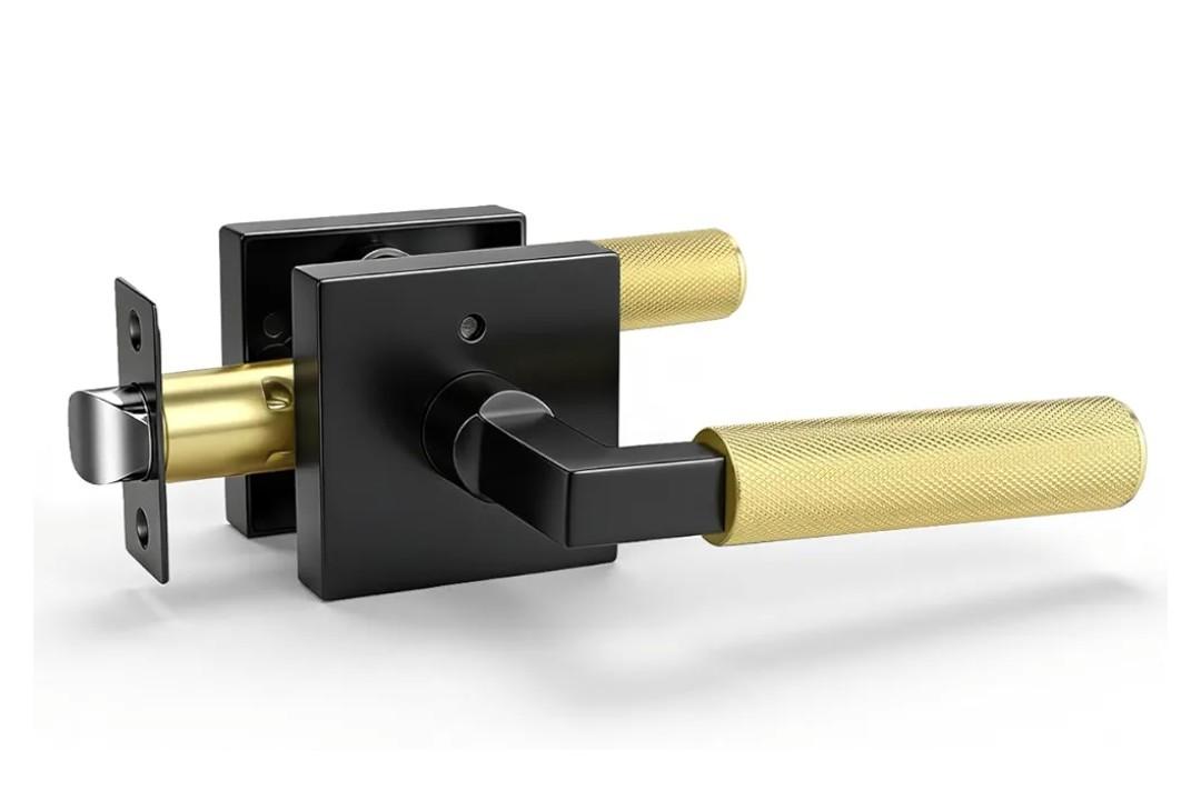 KNOBWELL 1 Pack Gold and Black Door Handle Square Doorknob with Lever Interior Door Lever for Bed and Bath (Push Button)