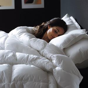 C&W Goose Down Comforter Super King Size, Fluffy Soft Duvet Insert 120x120 inches, 100% Cotton Shell, 750 Fill Power 95oz Fill Weight, 3D Baffle Box, Breathable White