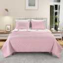 Izod 100% Cotton Percale Pre-Washed Quilt Set, Ultra-Soft & Reversible Bedding, Full/Queen Sheet Set, Wrinkle-Resistant 3-Pc Cotton Bedspread w/Matching Shams, All-Season Comfort - Pink Mosaic | Pre-Washed, Ultra-Soft, Reversible Bedding, Sheet Set, Wrinkle-Resistant, Bedspread with Matching Shams, All-Season Comfort