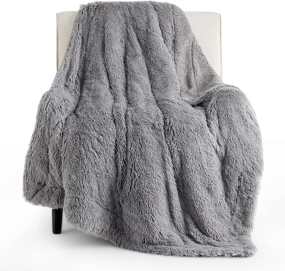 Bedsure GentleSoft Fluffy Sage Green Throw Blanket, Sage Green Decor for Room, Soft Cozy Fuzzy Plush Thick Warm Sherpa Fleece Faux Fur Throw Blanket for Couch, Decorative Spring Gifts, 50x60