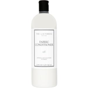 The Laundress Isle Fabric Conditioner, Soften Fabrics, Reduces Static, Concentrated Fabric Softener Liquid, Isle Scent, 32 Fl Oz