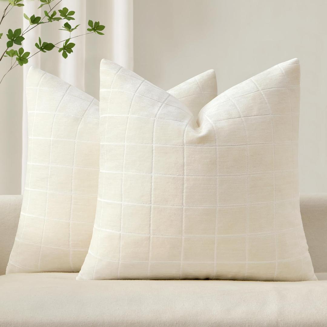 MIULEE Decorative Chenille Check Throw Pillow Covers Vintage Plaid Couch Pillows 18x18 Inch Set of 2 Neutral Boho Farmhouse Cushion Covers Modern Spring Home Decor for Sofa Bed Living Room Cream