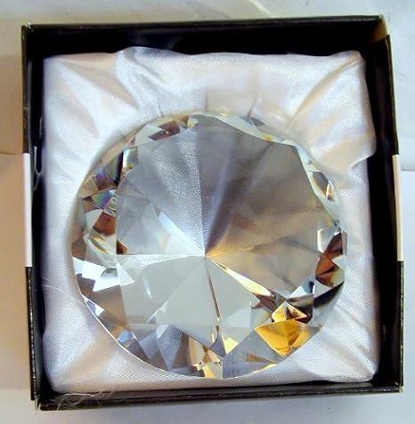 Crystal Diamond Shaped Glass Paperweight 3.25x2" Crystal Diamond Shaped Glass Paperweight 3.25x2"