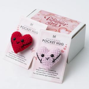 2Pcs Heart Pocket Hugs Token, Cute Crochet Heart, Valentines Day Gift for Her Wife, Him, Women, Couples Gifts for Valentine Day, Long Distance Relationship Gifts (Red Love)