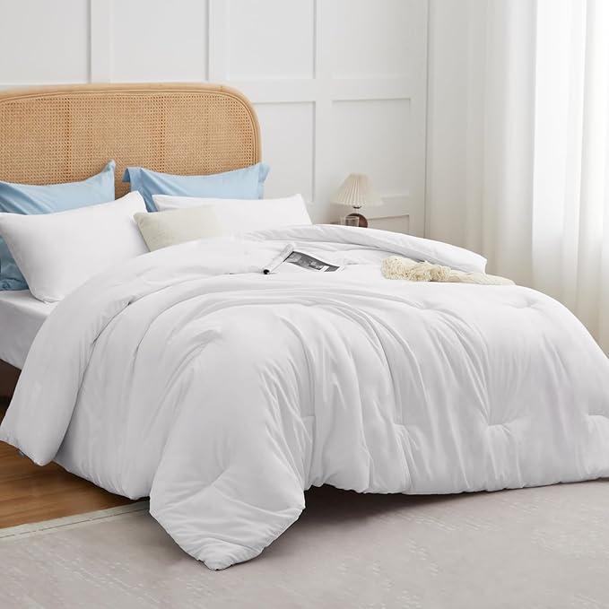 CozyLux White Comforter Set King Size, 3 Pieces Solid Breathable Quilted Boho Style Bedding Sets, Luxury Fluffy Soft Microfiber Comforter for All Season(1 Comforter & 2 Pillowcases)