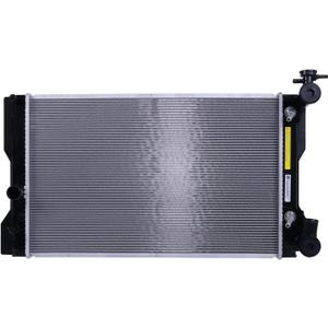 Aluminum Core Radiator For 2004-08 Freightliner M2/106 with Caterpillar Engine