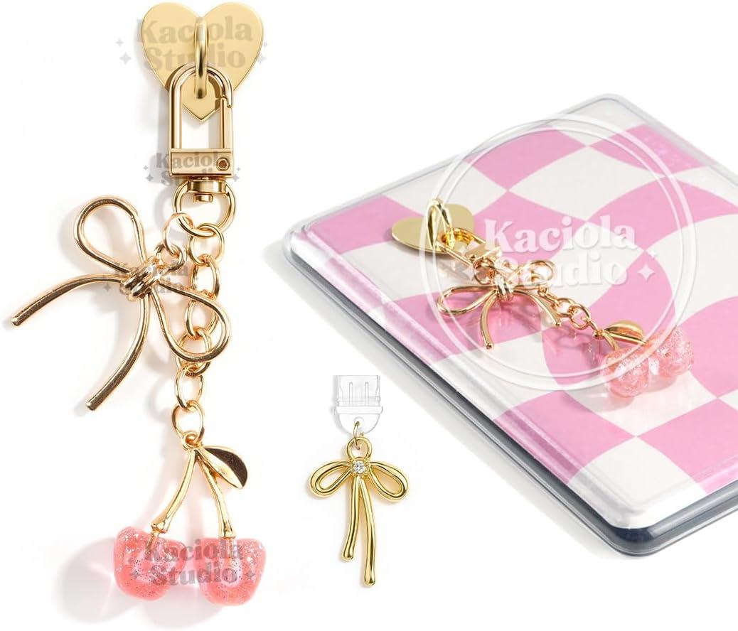 Kaciola Charm Chains for Kindle, Cute Phone Charm Chains Bracelets Accessories for Readers Booklovers Women Men, Charms Compatible for E-Reader/Phone/Paper, White 