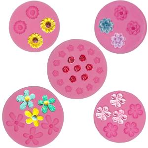 5Pcs Rose Flower Silicone Candy Molds, Mini Daisy Fondant Chocolate Molds Kit Cupcake DIY Chocolate Fondant Candy Cookies Crafting Party Wedding Cake Sugar Dessert Decorating Baking Mold (Pink)