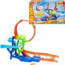Hot Wheels Toy Car Track Set, Stunt Track Mid-Air Crash with 1:64 Scale Die-Cast Toy Car, Motorized Booster for Non-Stop Stunting & Racing, Large
