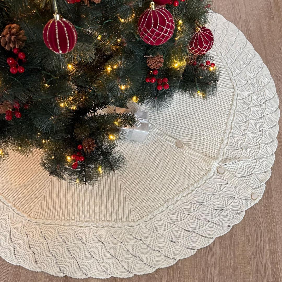 60-Inch Knitted Christmas Tree Skirt with Mermaid Stitch Pattern and Fishscale Buttons, Machine Washable, White (Cream)