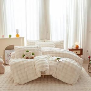 chovy Kids Girls Rabbit Plush White Comforter Sets Queen - 3PC Faux Fur Bed Set Skin Friendly Soft Warm Velvet Flannel Fluffy Fuzzy Bedding（Comforter x 1 Pillowcases x 2）
