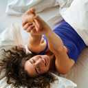 Biofreeze Day & Overnight Pain Relief Patches, Menthol Pain Patches for Arthritis & Muscle Pain Relief, Comfortable & Flexible Fabric Stays in Place, 9 Patches (6 Day, 3 Night) (9 Count (Pack of 1))