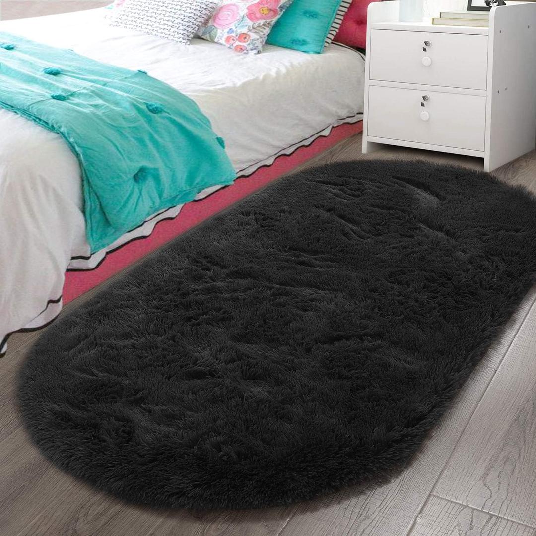 LOCHAS Bedroom Rug 2.6' x 5.3', Black Fluffy Shaggy Area Rug for Bedroom Bedside, Soft Oval Throw Rugs Carpet for Kids Girls Nursery Living Room Home Decor