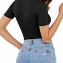 MANGOPOP Women's Scoop Neck Slim Fitted Short Sleeve Double Lined T Shirt Tight Basic Tops Y2K Tee (Black) Medium