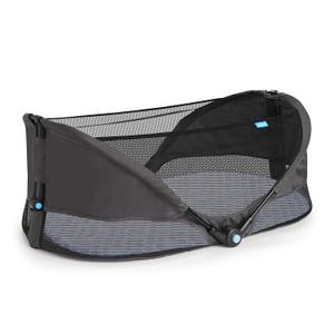 Munchkin Brica Baby Travel Pod, Infant and Baby Travel Essential for Flying and Car Travelling, Easy Setup, Portable, Grey