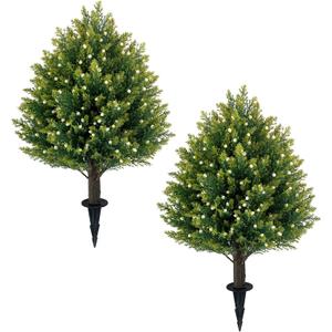 21'' Artificial White Berries Topiary Ball Trees with Ground Spike, UV Resistant Fake Plant Brush, 2 Pack Artificial Cedar Shrubs for Outdoor Indoor Front Porch Garden