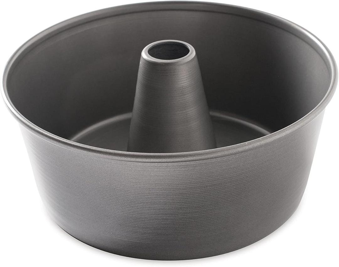 Nordic Ware Angel Food Cake Pan, 16 Cups (10 Inch)