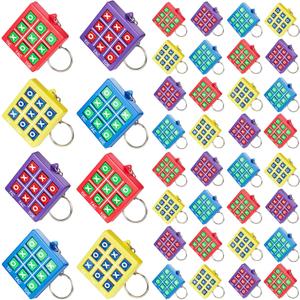Hicarer Tic Tac Toe Keychain for Kids Ages 8-12 Party Favors Plastic Keyholders Game for Goodie Bags Mini Backpack Valentines Birthday Party(Red, Purple, Blue, Yellow,28 Pcs)