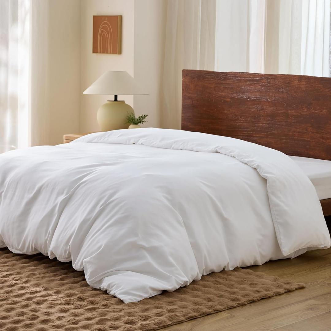 Bedsure Duvet Cover Queen Size - Only Includes 1 Duvet Cover (90"x90"), Hotel Luxury Soft Double Brushed All Season Bedding for Kids & Adults, Zipper Closure, NO Comforter, White