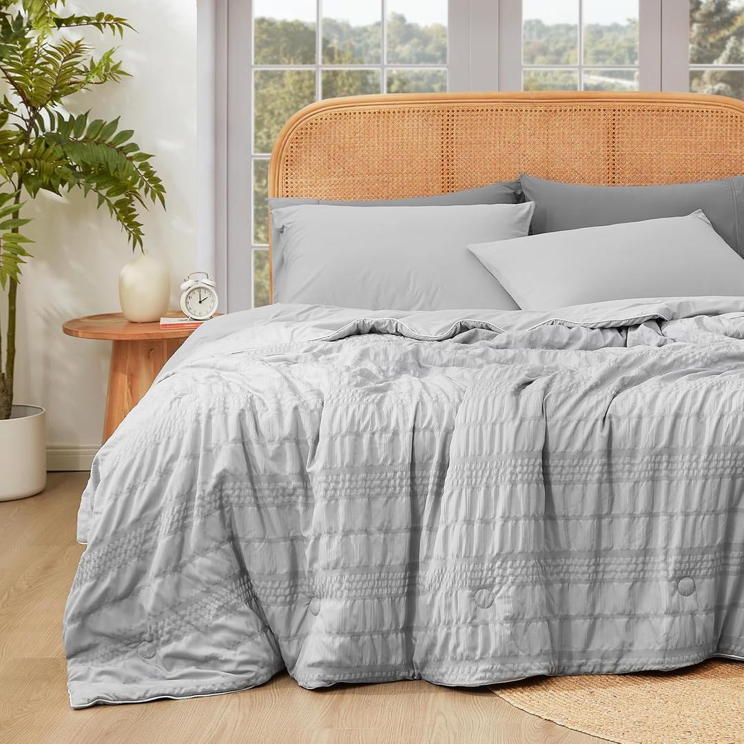 Cozy Bliss Seersucker Cooling Comforter Queen Size, Q-Max 0.4 Reversible Lightweight Cooling Blanket, Breathable Silk Smooth Summer Bedding Quilt for Hot Sleepers Night Sweats Light Grey (Queen (90''x90''))