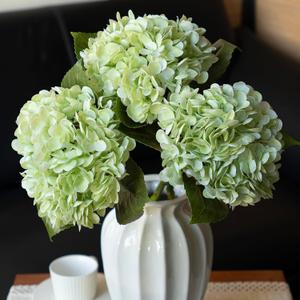 3PCS 22 inch Lifelike Artificial Hydrangea Large Flowers Artificial Flowers Dry Flowers Outdoor Wedding Christmas Office Family Party Living Room Table Decoration (Light Green)