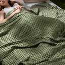 Bedsure Cooling Cotton Waffle Queen Size Blanket - Lightweight Breathable Blanket of Rayon Derived from Bamboo for Hot Sleepers, Luxury Throws for Bed, Couch and Sofa, Green, 90x90 Inches