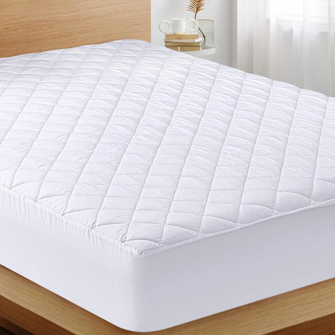 Utopia Bedding Quilted Fitted Mattress Pad, Twin XL Size, Elastic Fitted Mattress Topper Protector and Cover Stretches up to 16 Inches Deep, Machine Washable (White)