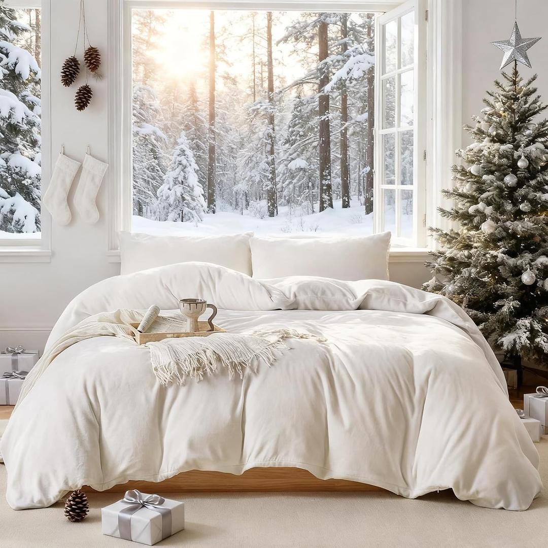 WARMDERN White Velvet Duvet Cover Set King Size, Luxury Milk Velvet Bedding Duvet Cover with Zipper Closure, 3pcs Ultra Soft Duvet Covers for All Seasons, 104" x 90", White