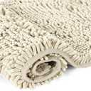 Lukery Chenille Bathroom Rugs Microfiber Bath Rugs Machine Washable Bathroom Mat Plush Bath Mats Winter Bathroom Rug Non Slip Washable Kitchen Rugs Door Mat Floor Mats (20"x32",Cream)
