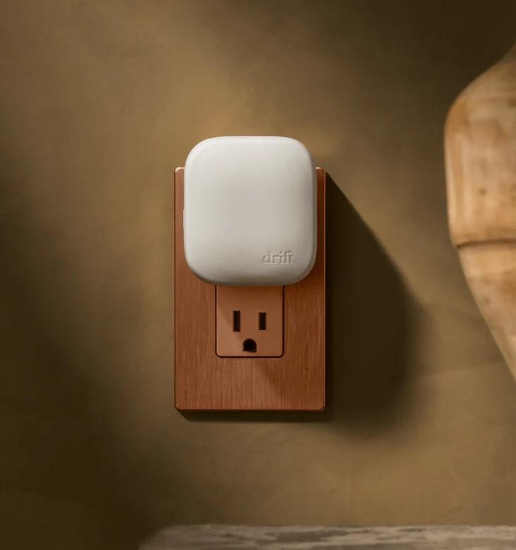 Drift Home Scent Diffuser Starter Kit, Adjustable and Long Lasting Diffuser Aroma - Clean Ingredients, Pet Safe