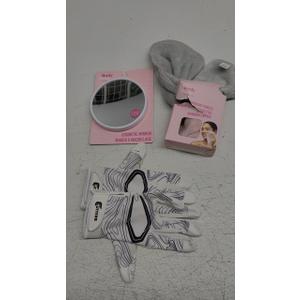 Set Of 3: Makeup Removing Towels, Mirror, Gloves