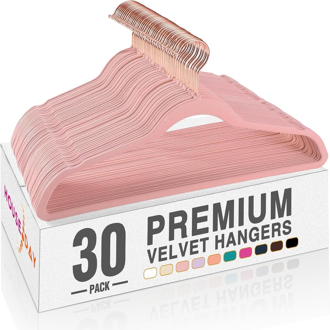 HOUSE DAY Velvet Hangers 30 Pack, Premium Non-Slip Felt Hangers, Sturdy Pink Clothes Hanger Heavy Duty, Space Saving Durable Suit Coat Hanger, 360 Rotating Rose Gold Hook