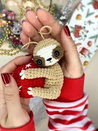 KORUBIA Sloth Ornament - Sloth Ornaments for Christmas Tree, Animal Ornaments - Animal Lovers Gifts for Women - Christmas Crochet Ornament & Card