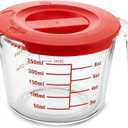 NutriChef 1 Cup Glass Measuring Cup with Lid (8 oz) - Heat-Resistant Borosilicate Liquid Measure Cup with Easy-Read Scale for Cooking, Baking and Food Storage, Dishwasher and Freezer Safe