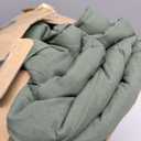 Bedsure Full Size Comforter Set, Dark Green Soft Prewashed Bedding for All Seasons, 3 Pieces GentleSoft Warm Down Alternative Bed Set, 1 Lightweight Comforter (82"x86") and 2 Pillowcases (20"x26")