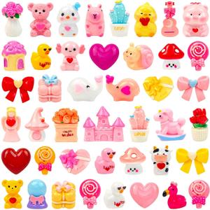 48Pcs Valentine's Day Miniature Figurines Valentines Mini Tiny Resin Animal Ducks Figures with Love Heart for Crafts Garden Micro Landscape Home Party Table Decor