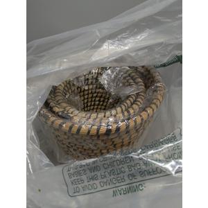 KJET 3PCS Seagrass Planter Basket with Plastic Liner, Boho Woven Plant Pots for Indoor Outdoor, Flower Baskets Containers for Garden and Home Decor