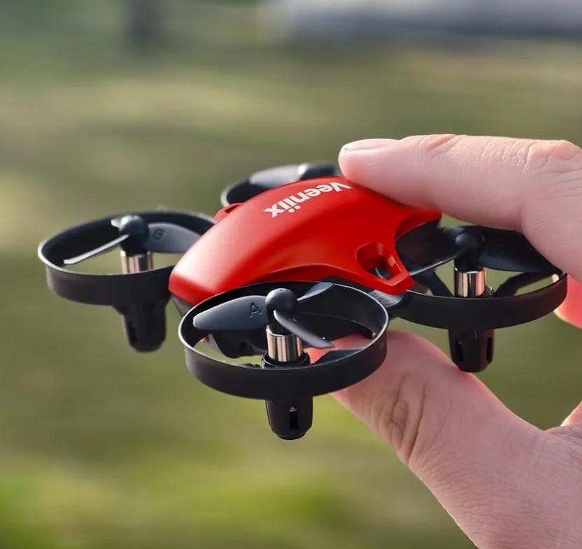 V995 Red Mini Drone for Kids and Beginners,Indoor RC Quadcopter Plane with 3D Flips, 360° Rotation, Circle Fly, Auto Hover, Headless Mode, 21Mins 3 Batteries, Gift for Boys and Girls