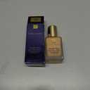 Este Lauder Double Wear Stay-in-Place Foundation Makeup | Long-Wear Matte Foundation, 1 Fl Oz (3W1 Tawny - Medium with warm golden undertones)