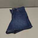 Levi's Women's Cinch Mid-Thigh Short, Size 26