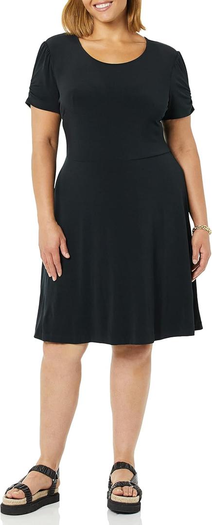 Amazon Essentials Women's Gathered Short Sleeve Crew Neck A-line Dress (Available in Plus Size)