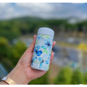 8-ounce insulated travel mug, mini stainless steel Insulated bottle, suitable for hot and cold beverages, leak-proof compact design, ideal for office, gym, and hiking(DJ01-FX04-GY03-CE04)
Color: Blue