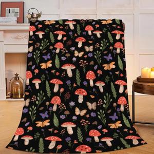 Red Mushroom Throw Blanket - Soft Plush Fleece Bedding Blankets- Cozy Mushroom Stuff Gifts for Women Girls Kids Adults 40"X50"
