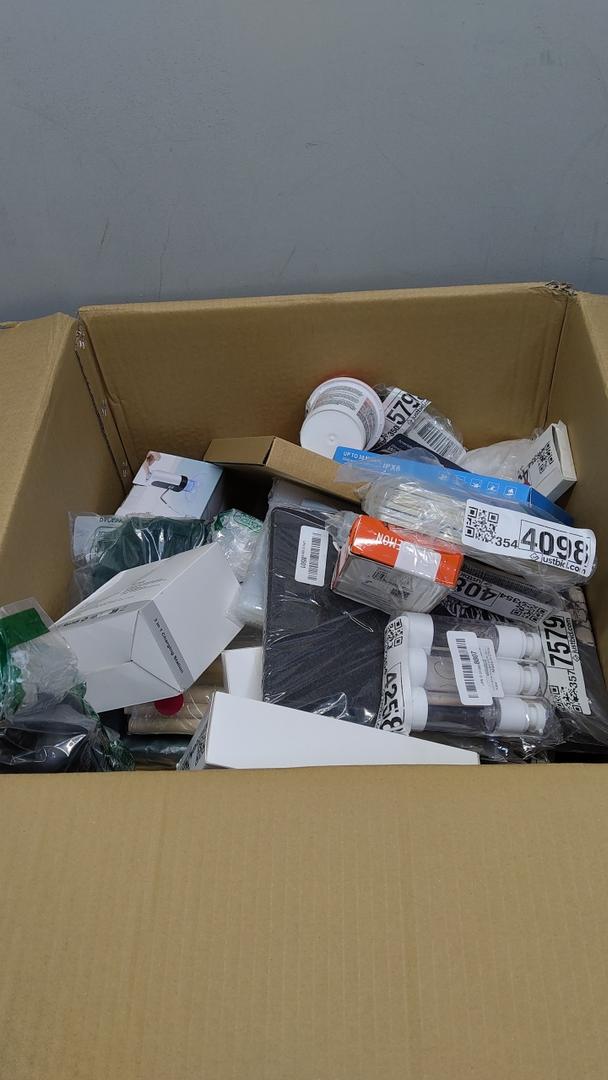 Box of Mixed Items