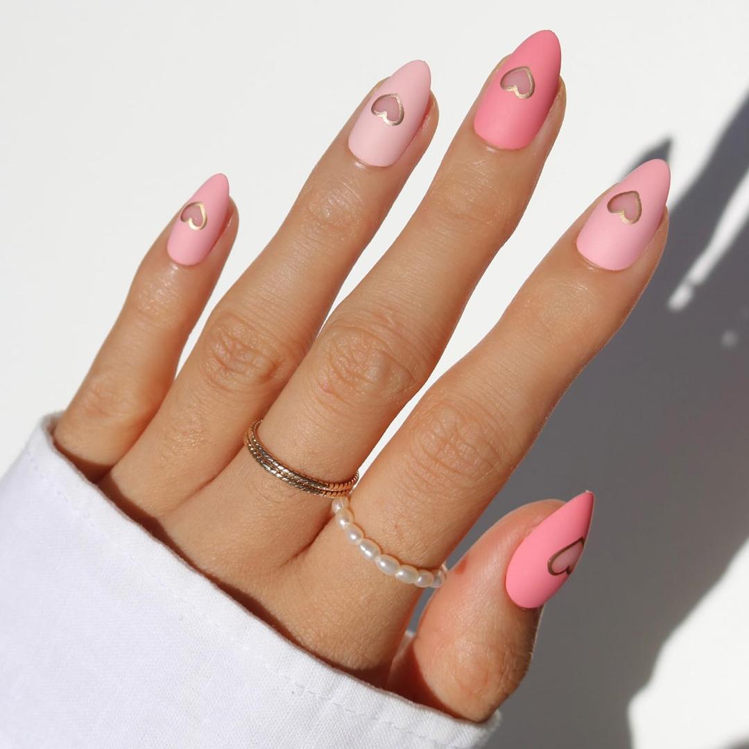 Glamnetic Press On Nails - Matte in Love | Short Almond Fake Nails in Mixed Pink Tones, Metallic Gold Heart in Matte Finish | 15 Sizes - 30 Nail Kit with Glue